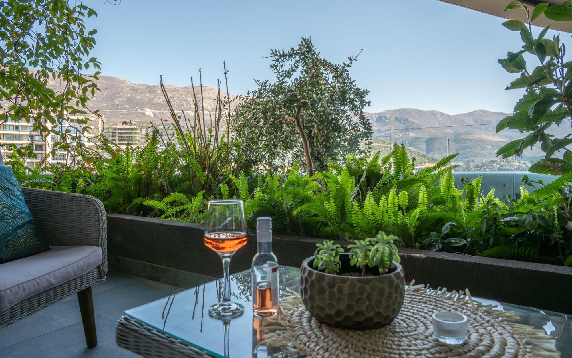 Amare Luxury Apartments بودفا المظهر الخارجي الصورة
