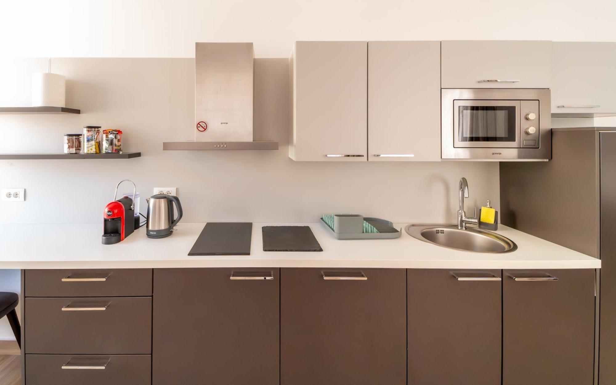 Amare Luxury Apartments بودفا المظهر الخارجي الصورة